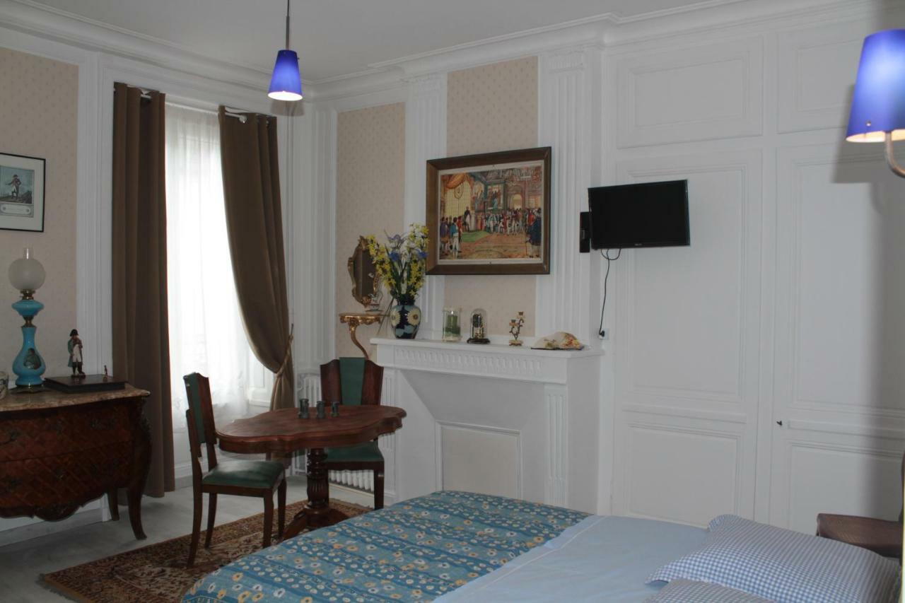 Hotel Les Unelli Cherbourg-en-Cotentin Esterno foto